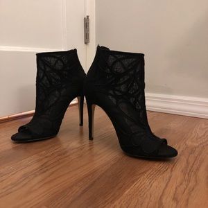 Black Lace Aldo Heels